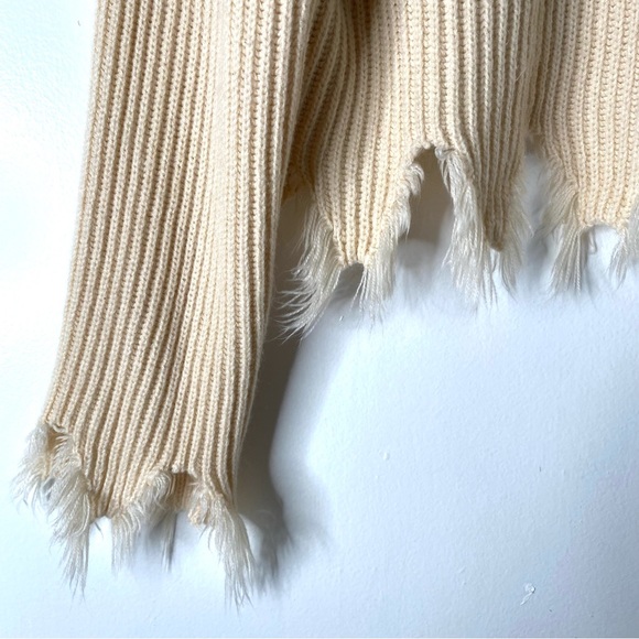 ROMWE Cream Knit Oversized Destroyed Sweater - Picture 3 of 7